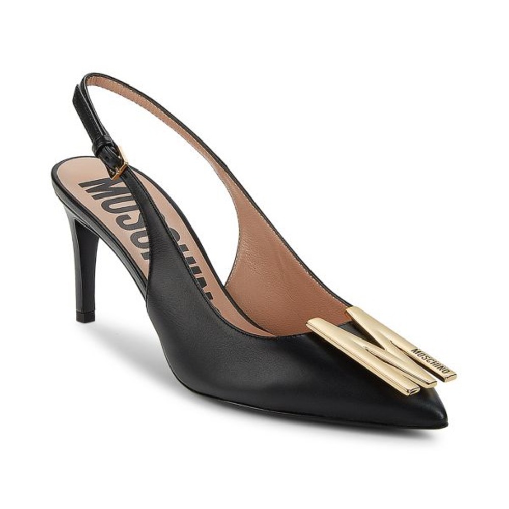 MOSCHINO
Logo Leather Pumps New with tags size 7 colour black